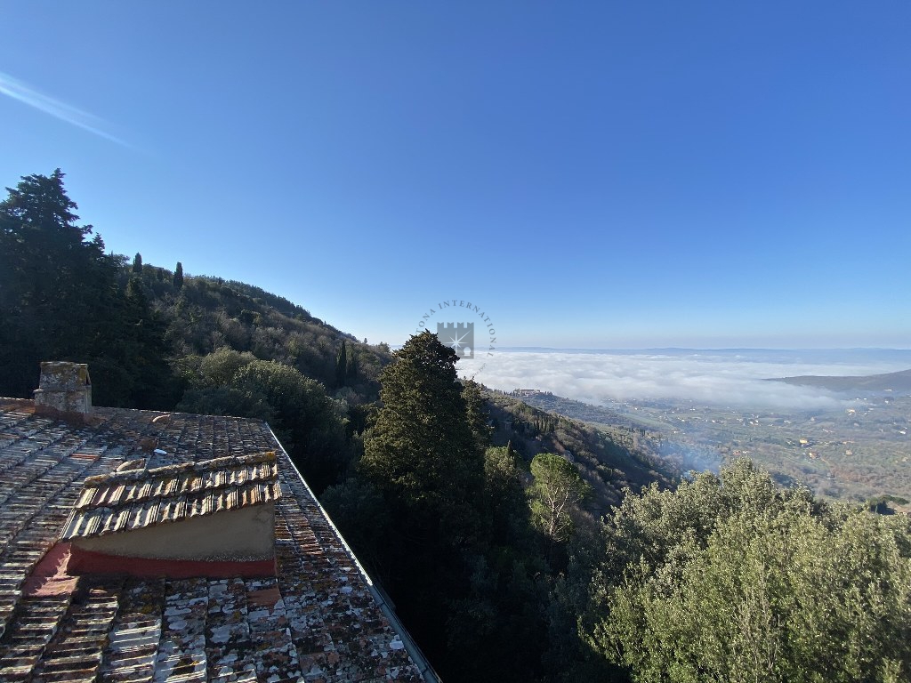 Tuscan Property and Houses for Sale and Rental near Cortona